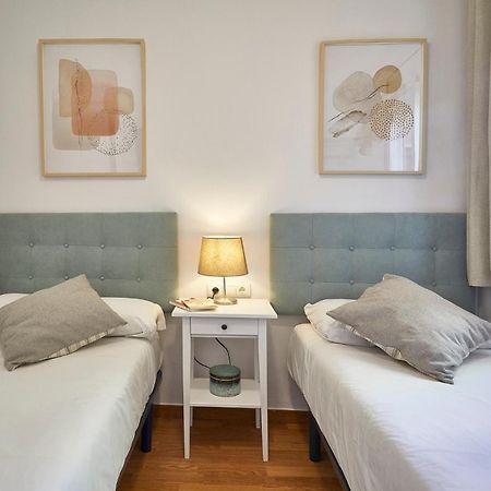 Bbarcelona Central Eixample Flat Dış mekan fotoğraf